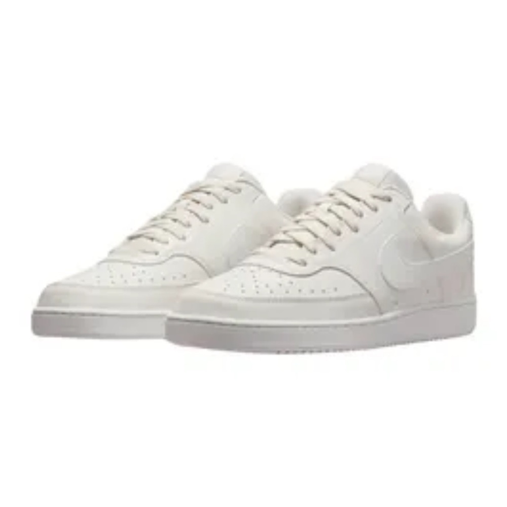 Nike sneakers women’s court vision low size 7